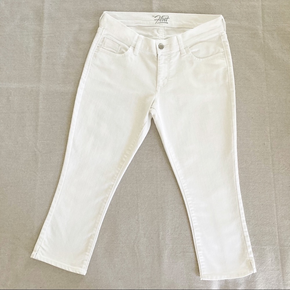 Old Navy “The Flirt” Capri Pants